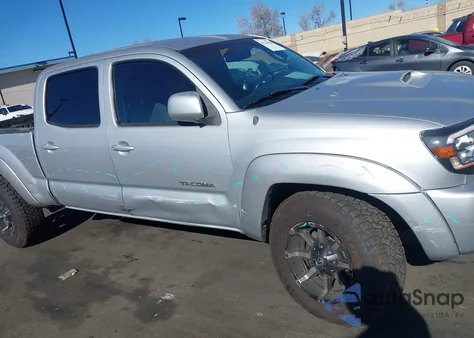 2007 Toyota Tacoma Prerunner V6 z USA, uszkodzony, nr VIN 5TEKU72N17Z330920